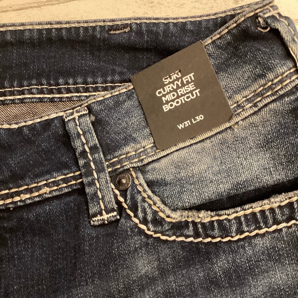 Silver Jeans W31/L30 NWT Suki Curvy Mid Rise Bootcut Women’s Jeans L9516SJB376 - Picture 12 of 16
